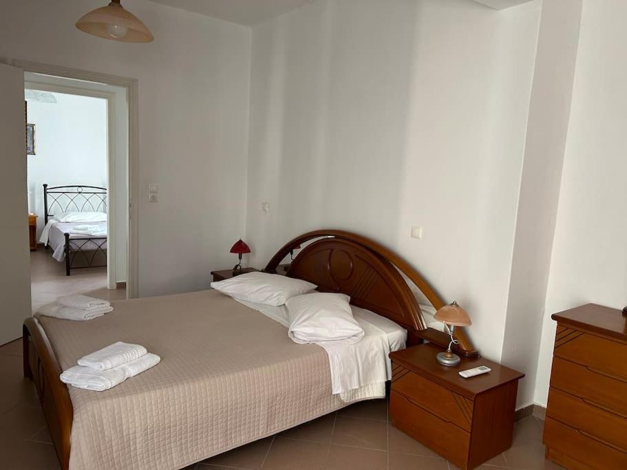 Fotini'S Apartment Naxos City Exteriör bild